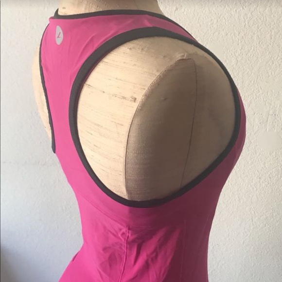 Performance tank - Picture 4 of 7